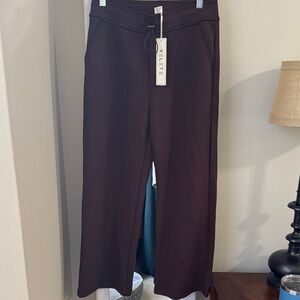 Yelete Chocolate Brown Pants NWT cropped on me at 5’8 scuba material feel